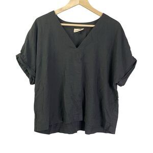 Universal Thread Linen Blend Dark Gray/Black Short Sleeve Top Large V Neck